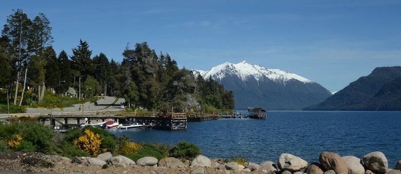 Amazing 4 Bedroom Chalet Villa Traful Vt1