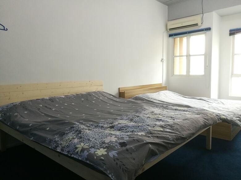 Hotel Oceanus Backpackers Hostel