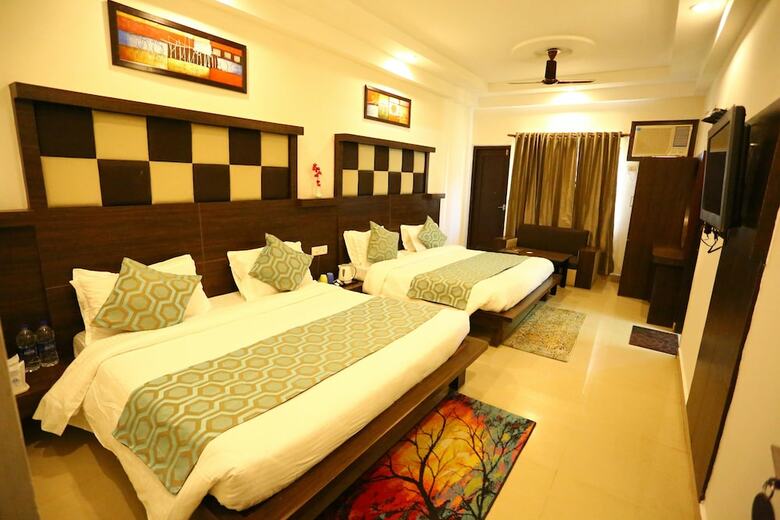 Hotel Maharaja Inn