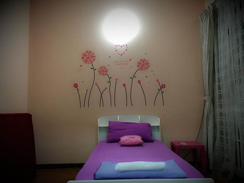 Ibook 1 - Luxury Holiday Homestay