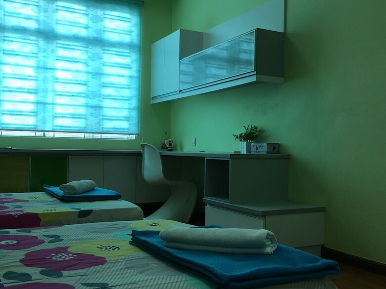Ibook 1 - Luxury Holiday Homestay