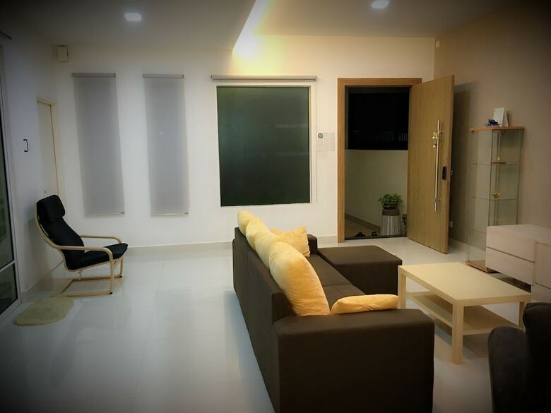 Ibook 1 - Luxury Holiday Homestay