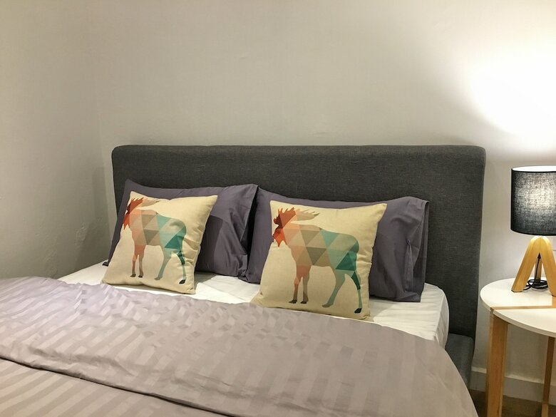Hotel Ibook 4 - Deluxe 2bedroom Gurney Suites