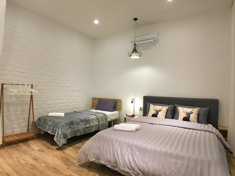 Hotel Ibook 4 - Deluxe 2bedroom Gurney Suites