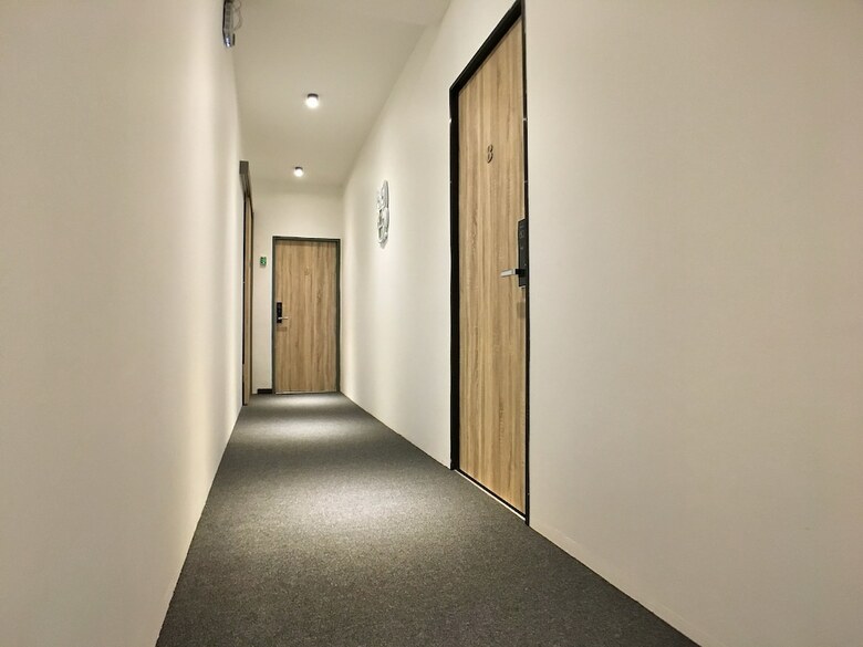 Ibook 7 - 2bedroom Gurney Studio Suites