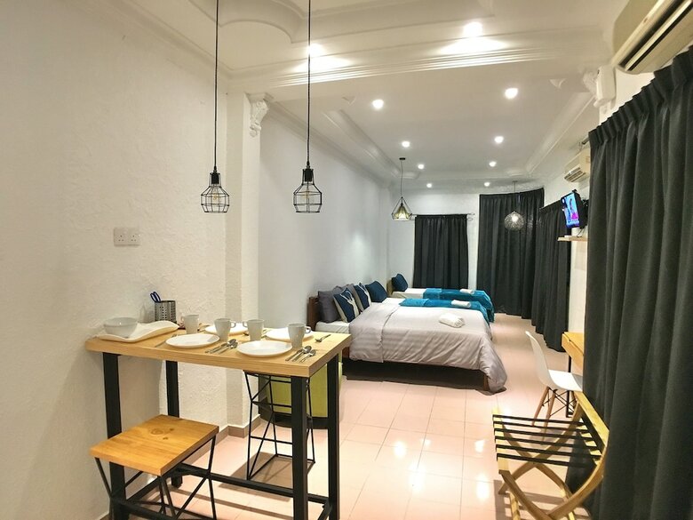 Hotel Ibook 9 - Deluxe Family Suites