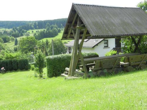 Quaint Holiday Home In Altenfeld Thuringia With Garden