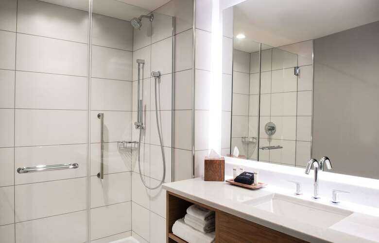The Charter Hotel Seattle, Curio Collection By Hilton