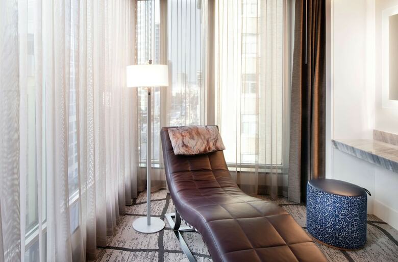 The Charter Hotel Seattle, Curio Collection By Hilton