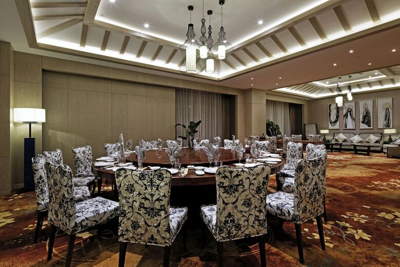 Anshun Perenc Hotel