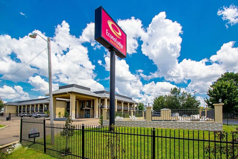 Motel Econo Lodge Inn & Suites