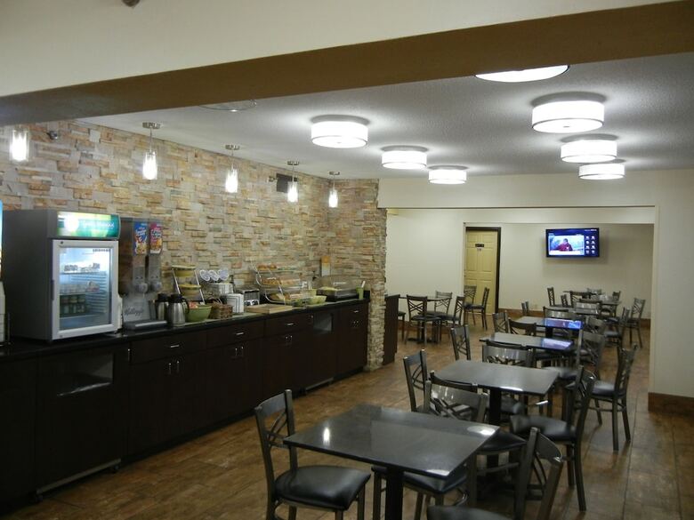 Hotel Quality Inn Toledo Airport