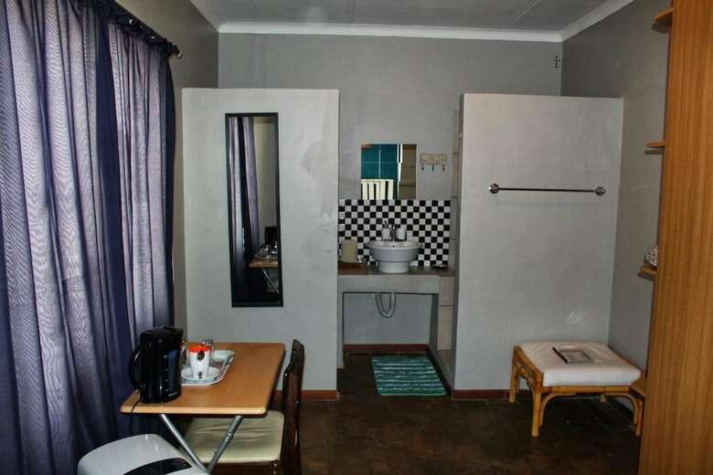 Hotel Kate's Nest Guesthouse