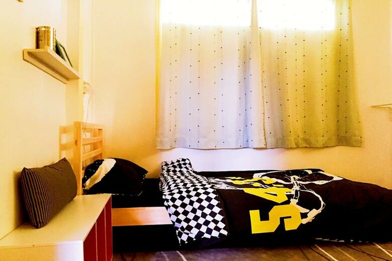 Hostal Hush Hush Cabiner - Hostel