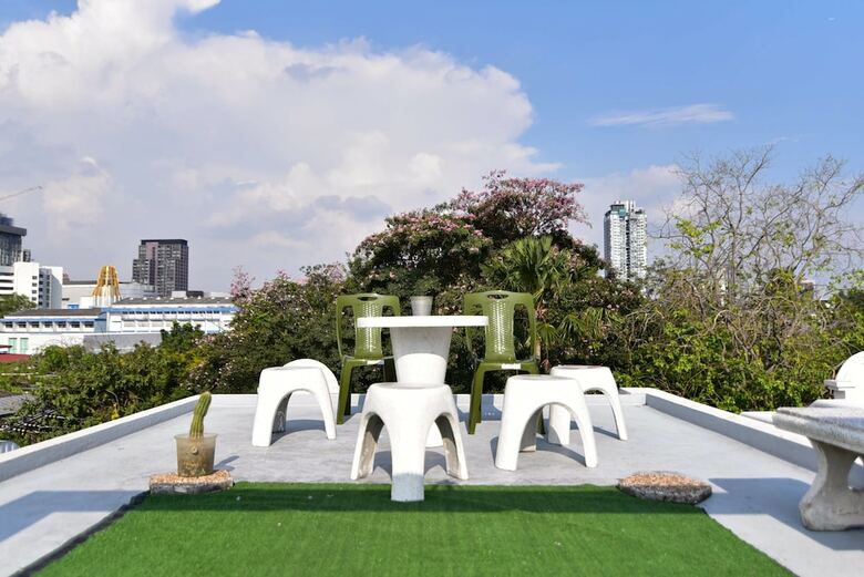 Hotel Mangosteen Bangkok Sukhumvit