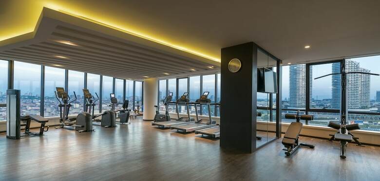 Hotel Centro Westside By Rotana