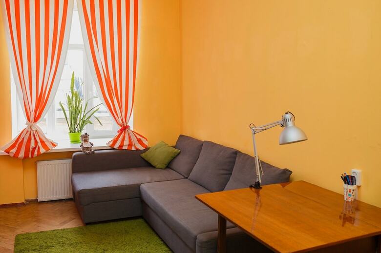 Hostal Burano Hostel