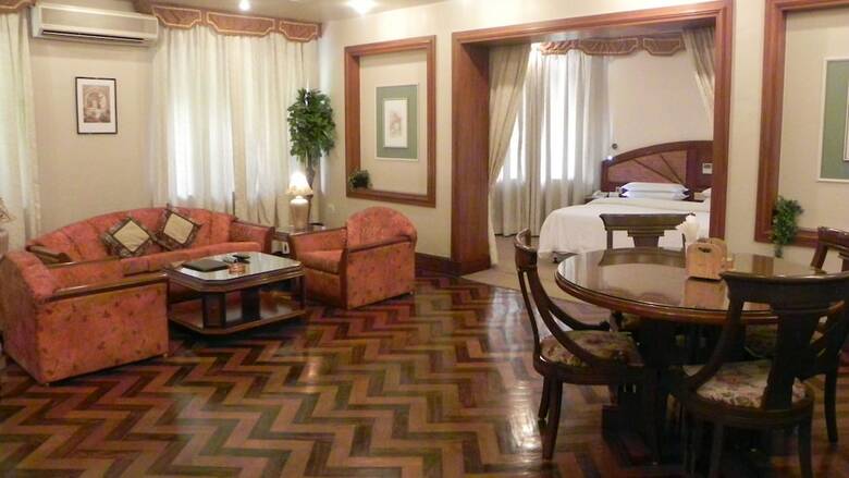 Hotel Aram