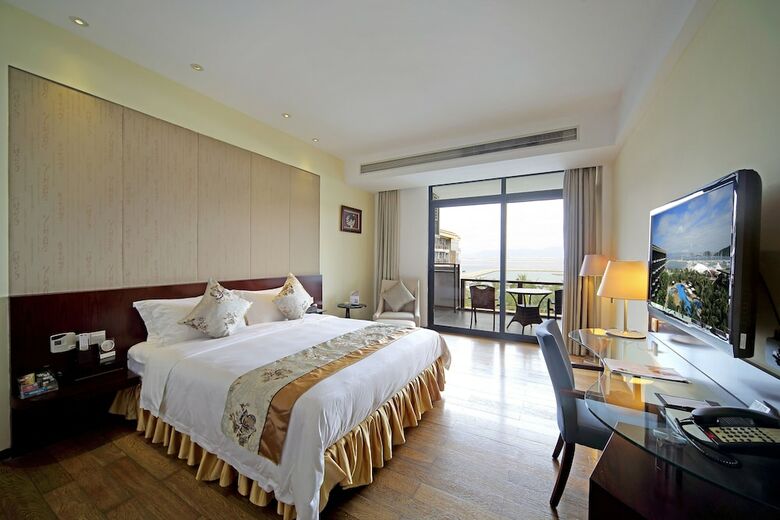 Sanya Serenity Coast Marina Hotel