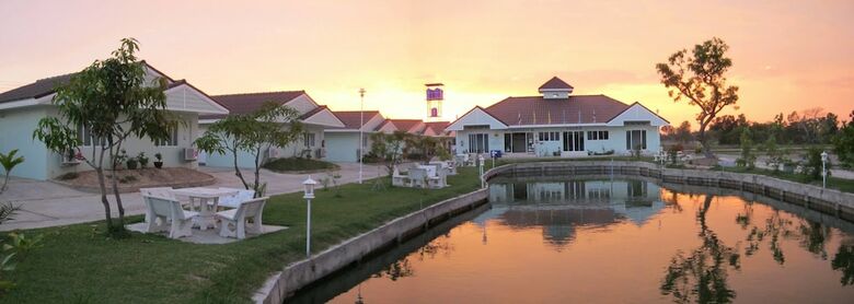 Hotel Onanong Resort