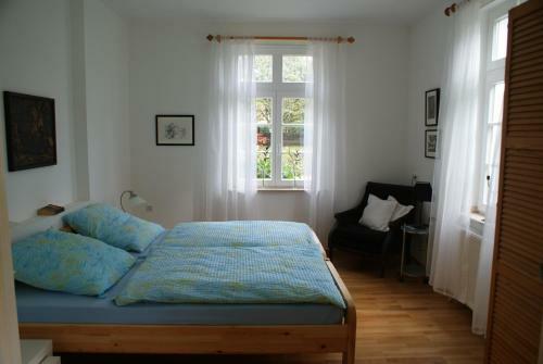 Altes Landhaus Am Park (bed & Breakfast)