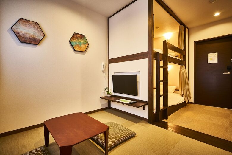Hostal The Garden-hotel Premium To-ji - Hostel