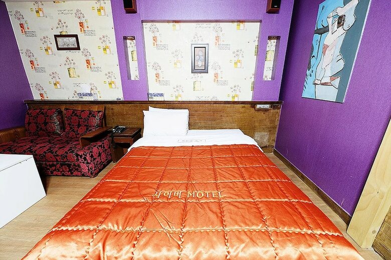 Hotel Cyber Motel