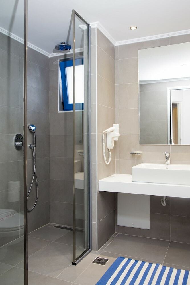 Hotel Lindos Portes Suites - Adults Only