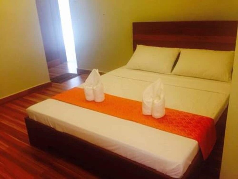 Hotel Dayunan Pili Tree Tourist Inn