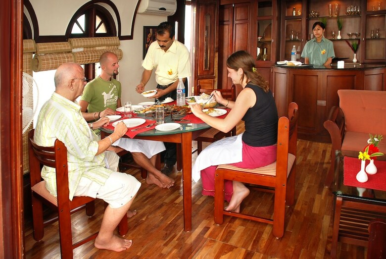 Hotel Lemon Tree Vembanad Lake Resort, Kerala