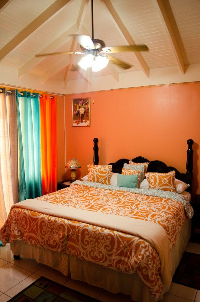Villa Colors Hideaway Estate