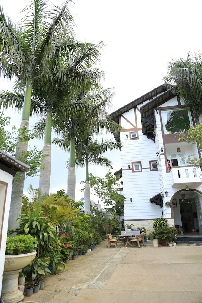 Hotel Hoai Huong Homestay