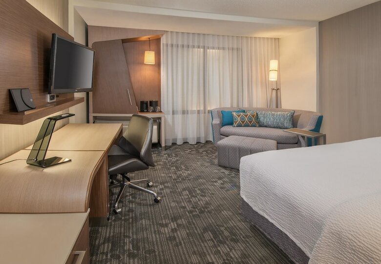 Hotel Courtyard By Marriott Charlotte Northlake