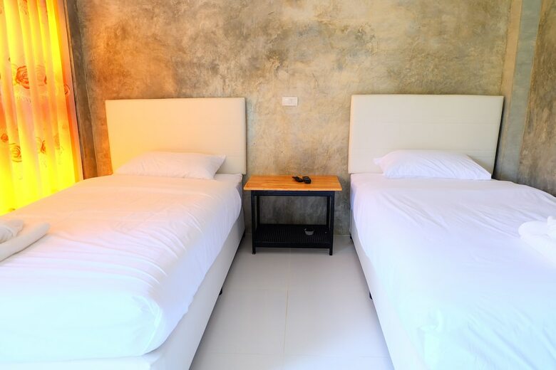 Hotel T Table Inthanon
