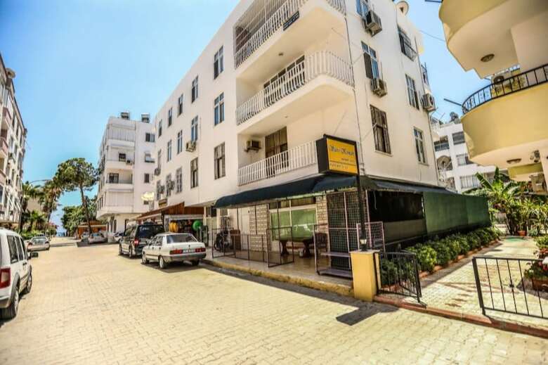 Kizkalesi Sari Konak Apart Otel