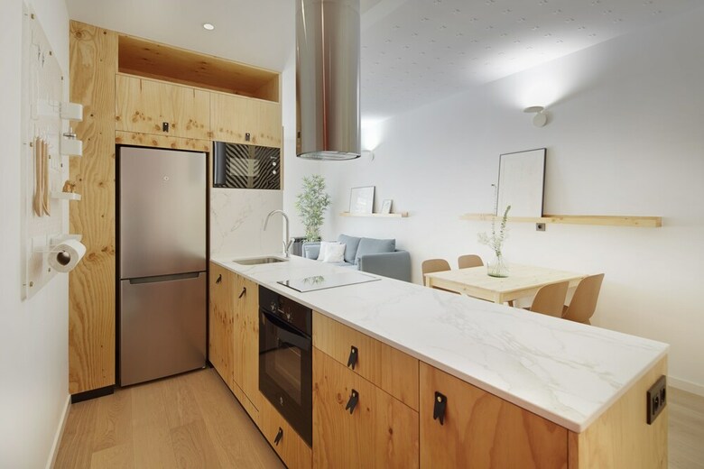 Easo Plaza Apartment By Feelfree Rentals