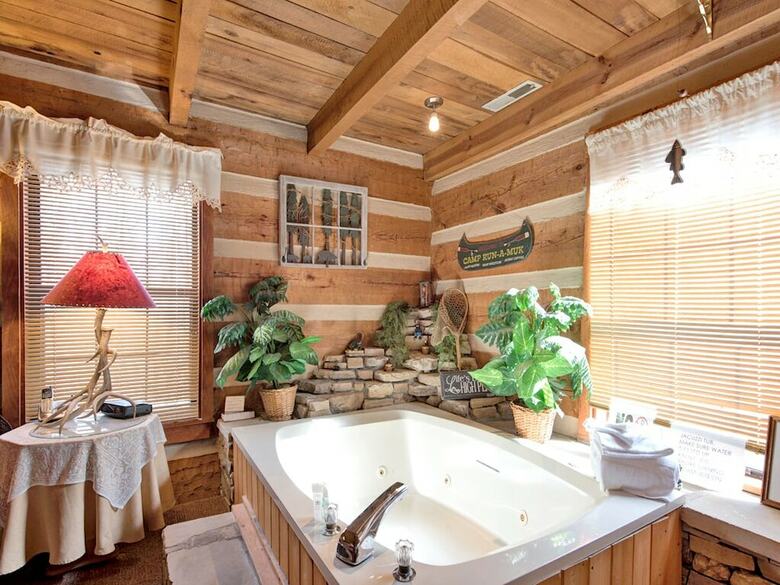 Cabana Fox Den 2 Bedroom Home With Hot Tub