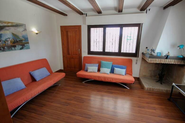 Villa Luisa - Holiday Home With Swimming Pool