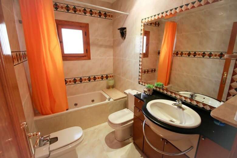 Villa Luisa - Holiday Home With Swimming Pool