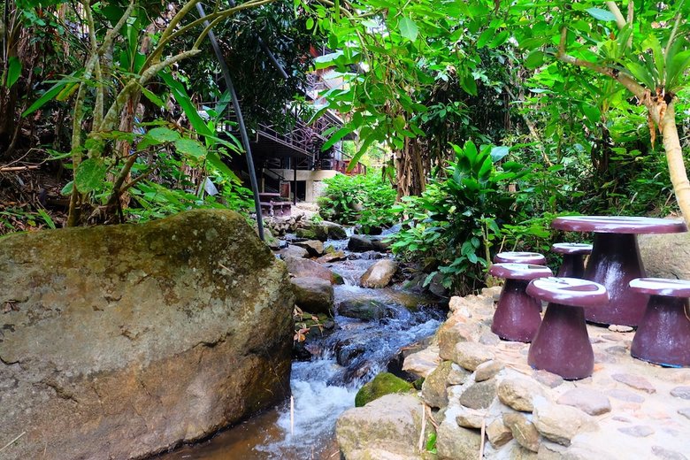 Hotel Huan Himnam Homestay