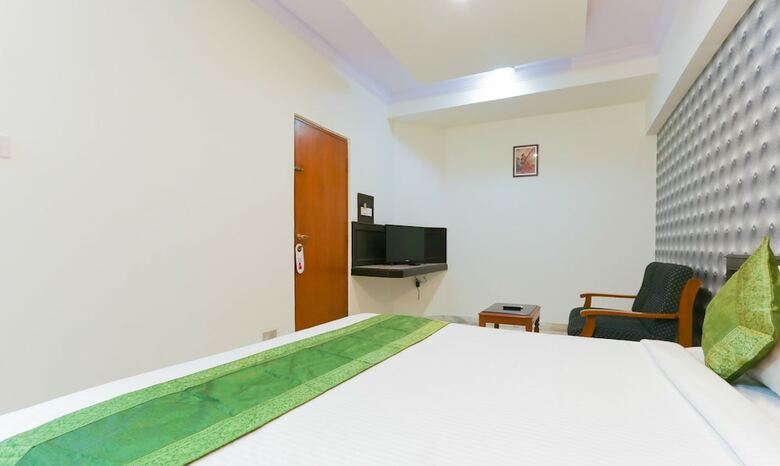 Hotel Treebo Trend Adarsh Inn Gandhi Nagar