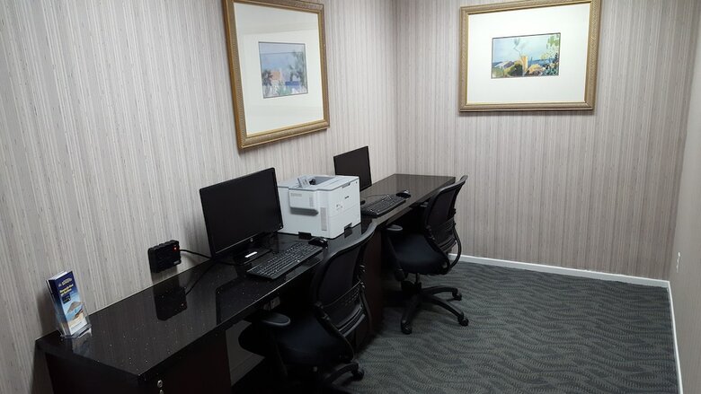 Best Western Plus San Pedro Hotel & Suites