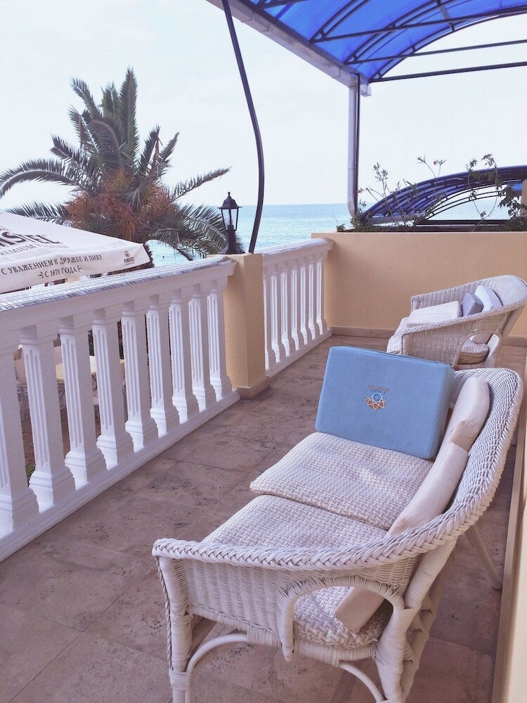 Dream By The Sea Boutique Hotel