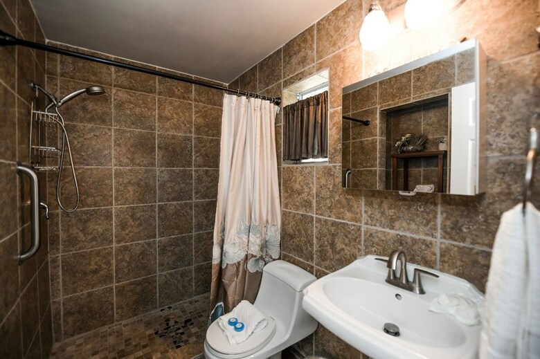 Apartamentos Lj's Cottages By Beachside Management