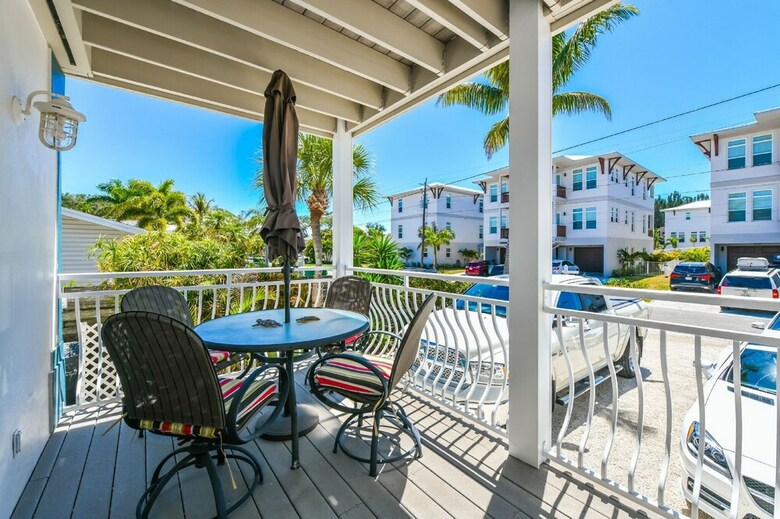 Apartamentos Lj's Cottages By Beachside Management