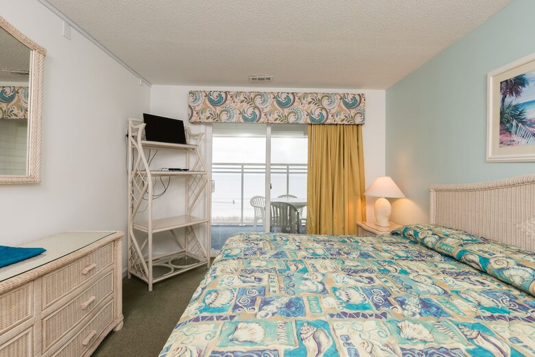 A Place At The Beach By Capital Vacations