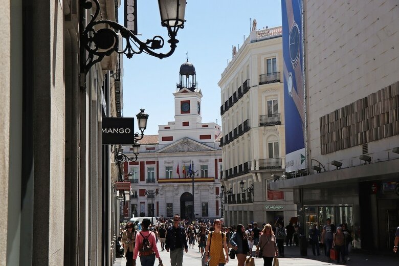 Apartamentos Puerta Del Sol Downtown