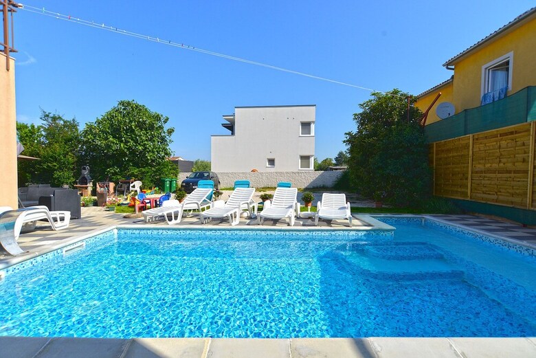 Apartment Vili 351