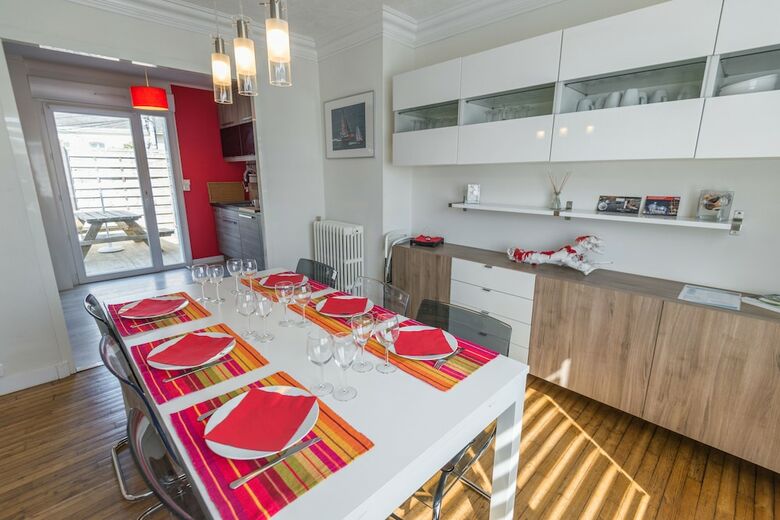 G�te "au Bout Du Ponton" Brest Grande Maison de Location