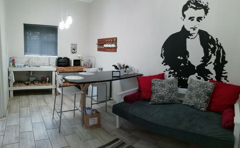 Apartamentos On Main